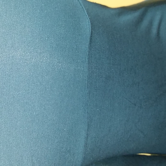 BCBGirls Green Blouse Size XS - Picture 5 of 13